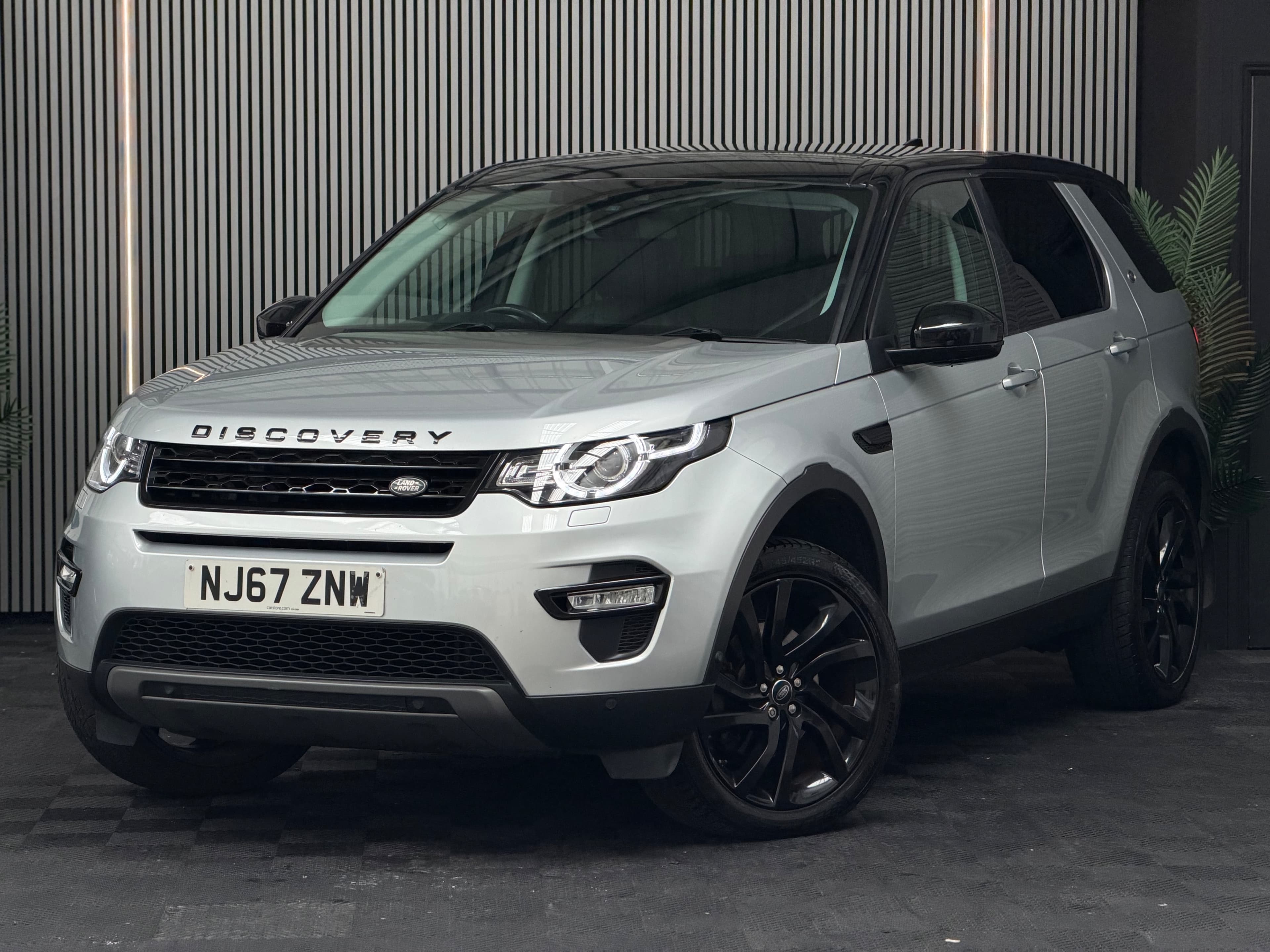 2017 Land Rover Discovery Sport HSE Luxury