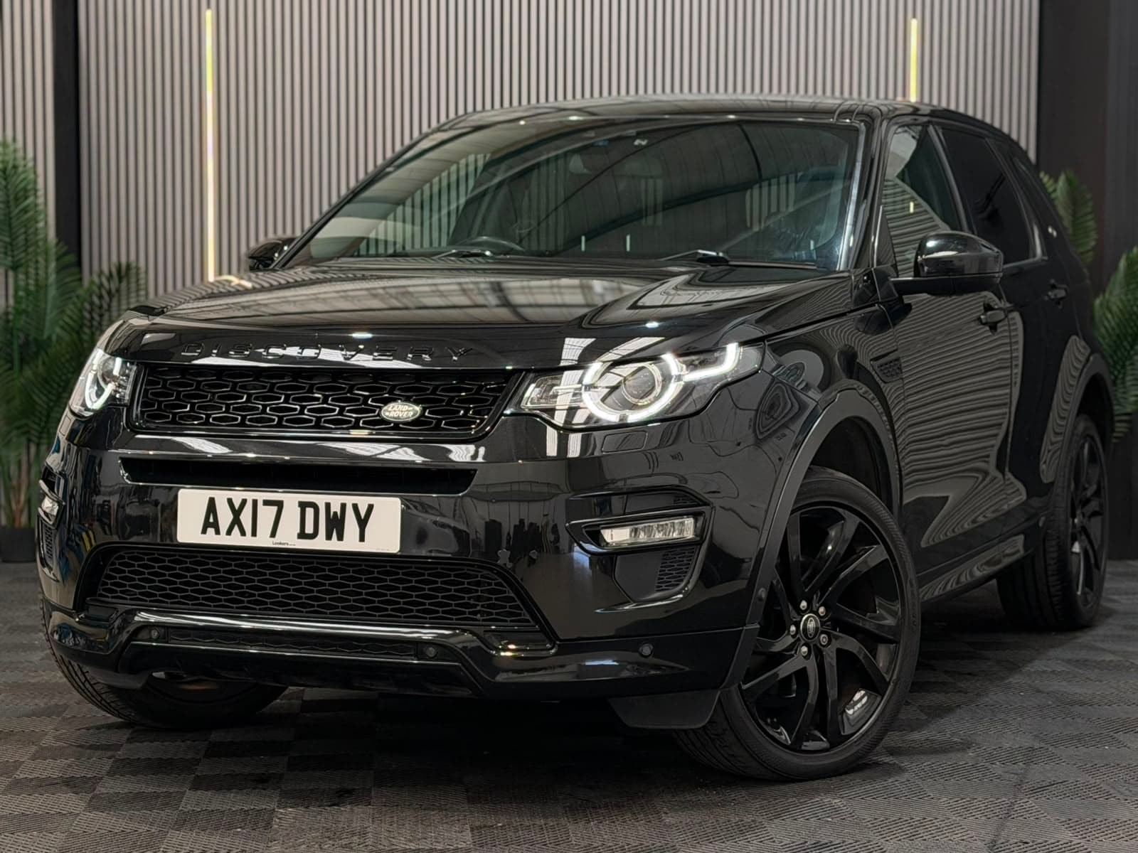 2017 Land Rover Discovery Sport HSE Dynamic Lux